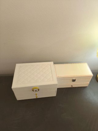 2Portagioie bianco e oro