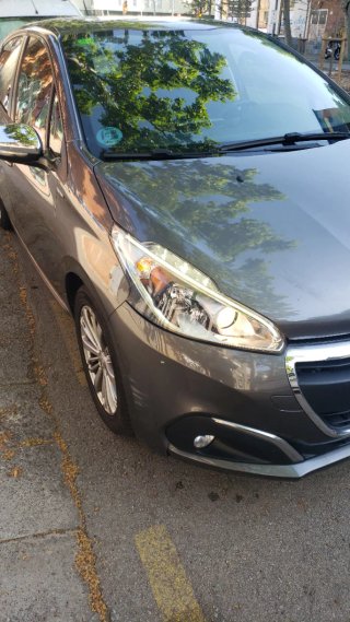 Peugeot 208 2018