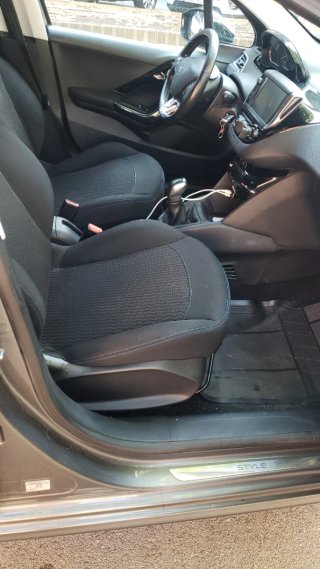 Peugeot 208 2018