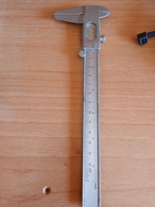 Calibrador Vernier. Pie de Rey Metálico