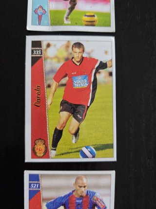 3 cromos de fútbol: Ángel, Ourela, Alexis