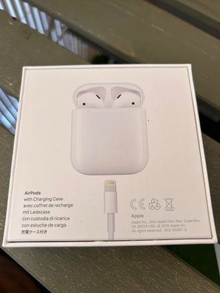Airpods 2ª Gen con Estuche de Carga