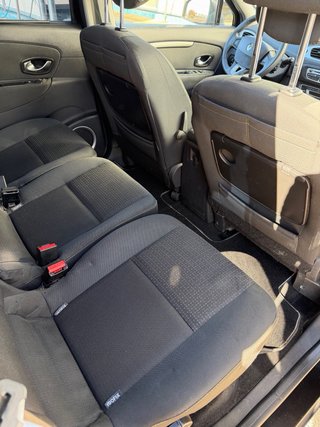 Renault Grand Scenic 2011