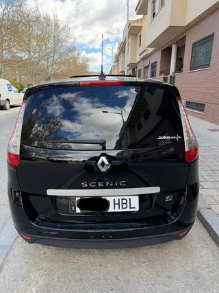 Renault Grand Scenic 2011