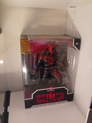Statua DC Multiverse The Batman 12 Gold Label