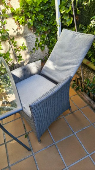 Mesa y 4 Sillas Comedor Jardín Cristal