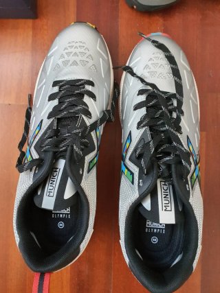 Zapatillas Munich Talla 44 Plata