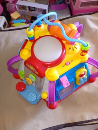 Centro de juegos para bebés
