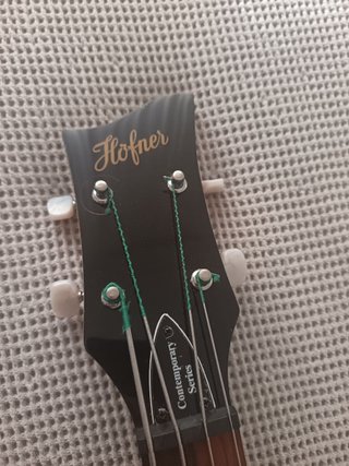 Bajo Eléctrico Hofner Violin shorty Sunburst