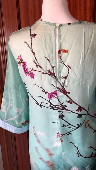 Vestido estilo kimono floral