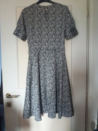Abito floreale H&M manica corta taglia S