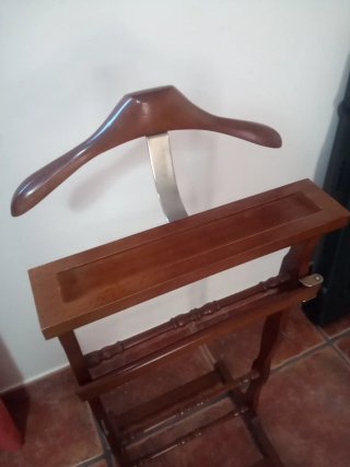 Galan de noche de madera