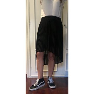 Falda plisada asimétrica Pull&Bear talla 36