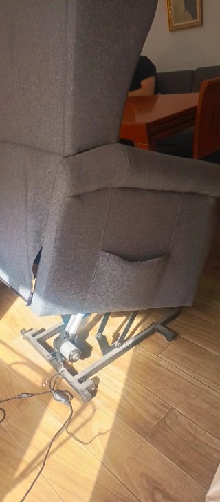 Sillón reclinable eléctrico gris