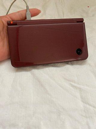 Nintendo DSi XL Bordeaux da riparare