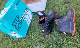 Botas Robusta Talla 41 Negras Naranja