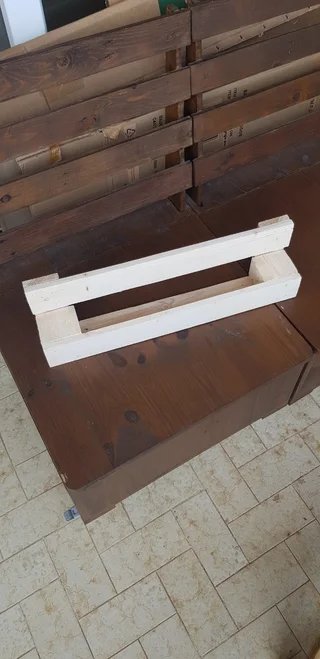Estantería Rústica de Madera