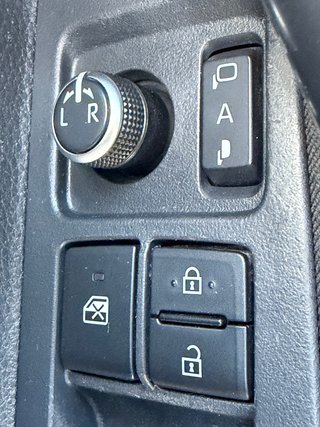 Toyota Corolla 1.8 125H ACTIVE TECH E-CVT