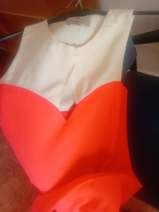 Vestido Essentiel Talla 36 Blanco y Naranja