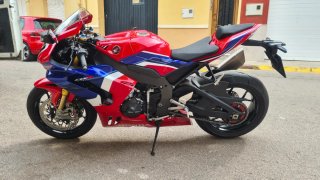 Honda CBR1000RR-SP