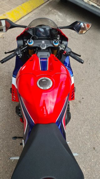 Honda CBR1000RR-SP
