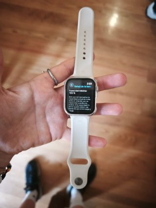 Apple Watch Series 9 GPS 45mm Plata