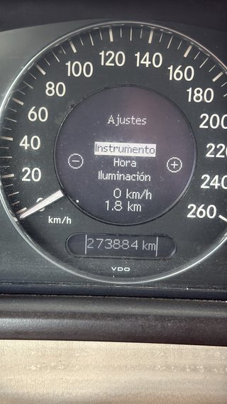 Mercedes-Benz  CLK 2004