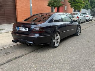 Mercedes-Benz  CLK 2004