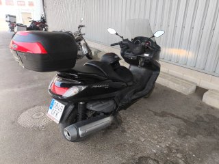 Yamaha Majesty 400cc Negra - Maxi Scooter