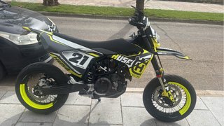 Husqvarna 701 Supermotard 2024