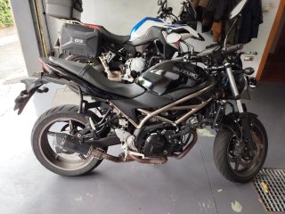 Suzuki SV 650 Negra