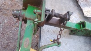 Arado para tractor pequeño