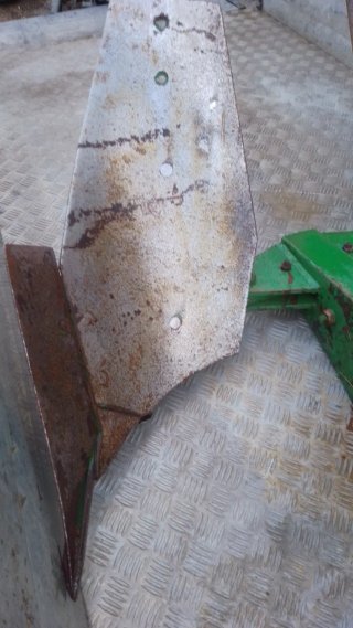 Arado para tractor pequeño