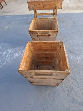 2 altesas de madera panadería