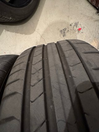 2 Ruedas Pirelli 205/40R18