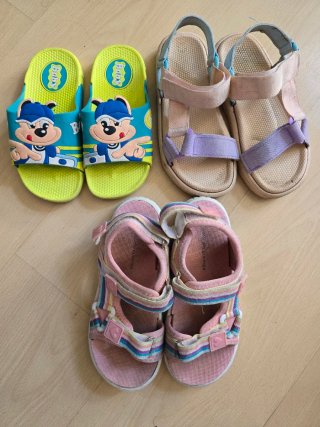 Lote 3 pares calzado verano infantil
