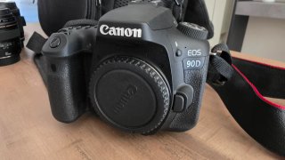 Canon 90D + bolsa + Lentes (85mm + 50mm + 18-55mm)