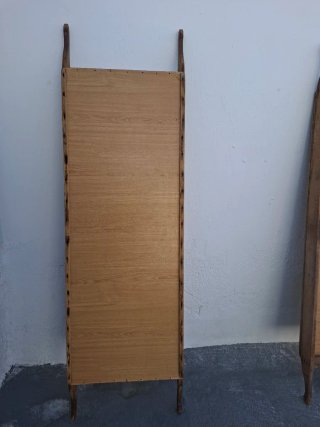 Bandeja de madera antigua