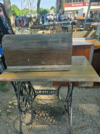Base Máquina Coser Singer Hierro Fundido