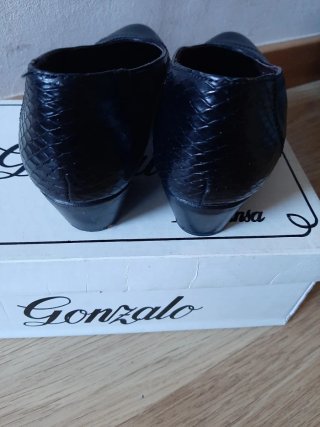 Zapatos Negros Gonzalo Talla 38