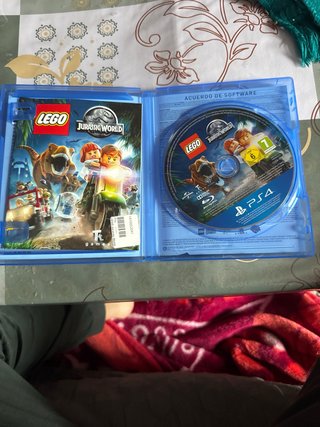 LEGO Jurassic World PS4