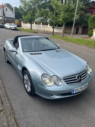 Mercedes-Benz  SL 2002