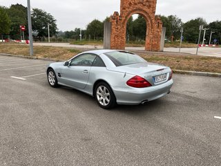 Mercedes-Benz  SL 2002