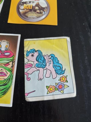 Lote de cromos variados