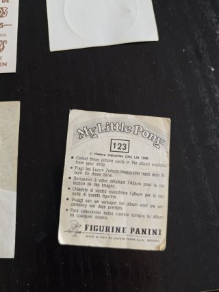 Lote de cromos variados