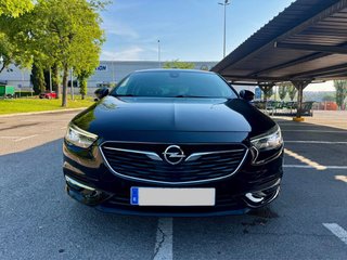 Opel Insignia 165CV gasolina AUTOM Muy cuidado