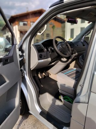 Volkswagen California 2011