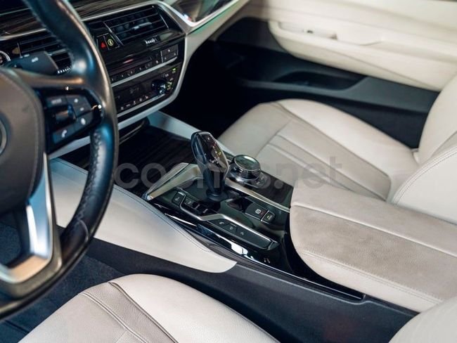 BMW Serie 6 620d Gran Turismo 2020, foto 10