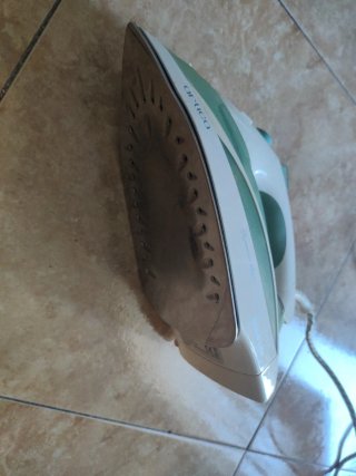 Plancha Taurus Verde y Blanca