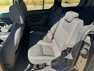 Ford Grand Tourneo Connec 2016